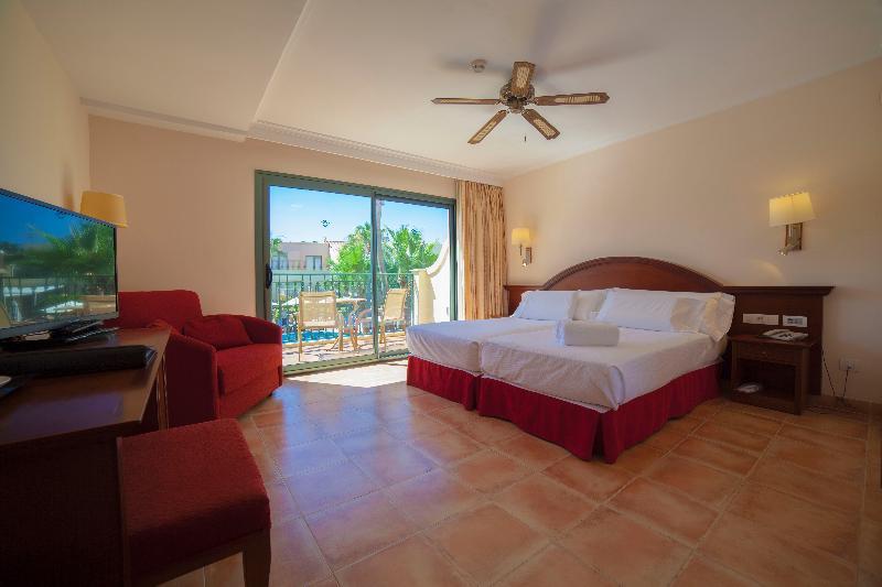 מלון סיוטאדלה Valentin Star Menorca - Adults Only מראה חיצוני תמונה